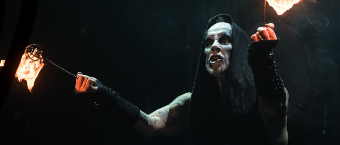 Nergal z Behemoth se opět bouští do boje s církví