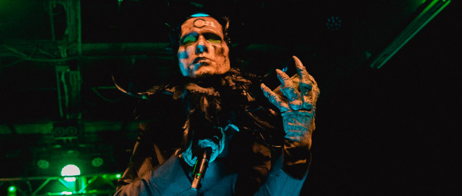 Wednesday 13 v Praze připomene ikonické Murderdolls. Už příští týden