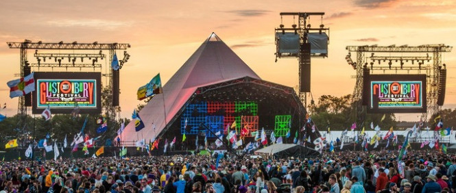 Koronavirus útočí na festivaly: Metronome mění termín, Glastonbury zrušeno