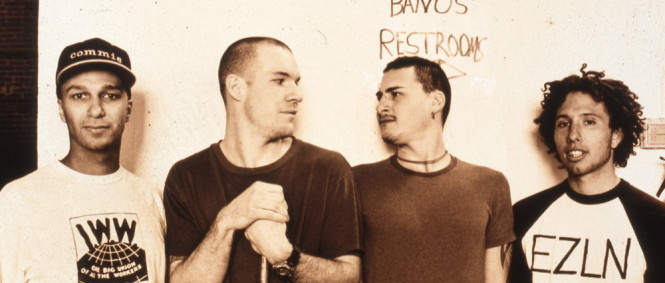 Rage Against The Machine po 26 letech opět dobývají hudební žebříčky