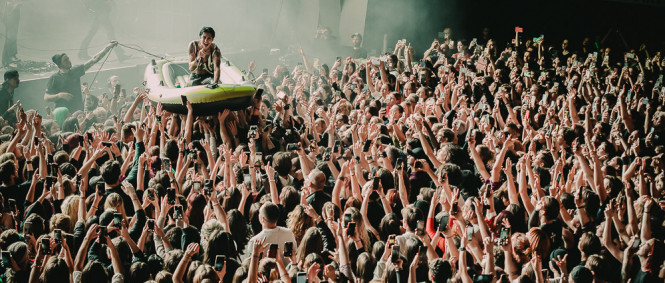 Palaye Royale, I See Stars, Hudy, Forum Karlín, Praha, 10.12.2024 (fotogalerie)