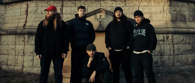 Knocked Loose, Alexisonfire, Loathe i domácí The Atavists. Nová nálož na Rock for People