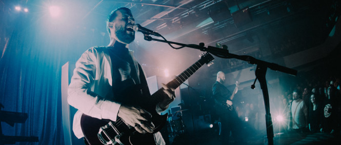 White Lies, Lucerna Music Bar, Praha, 16.2.2026 (fotogalerie)