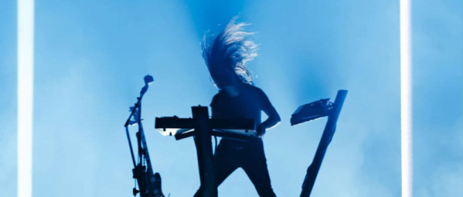 Perturbator a Carpenter Brut na Brutal Assault 2026