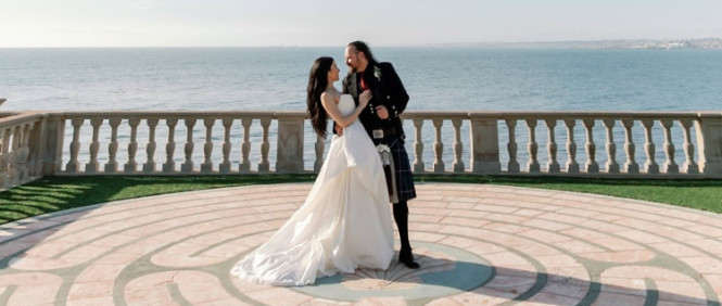 Tajil Jonathan Davis z Korn svou svatbu, protože ji měl ve stejný den jako Taylor Swift?