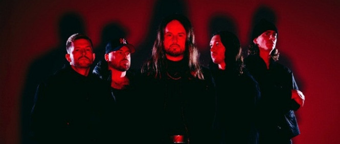 Fit For A King rozpoutají další bouři - deluxe edice „Lonely God“ přidá tři nové pecky