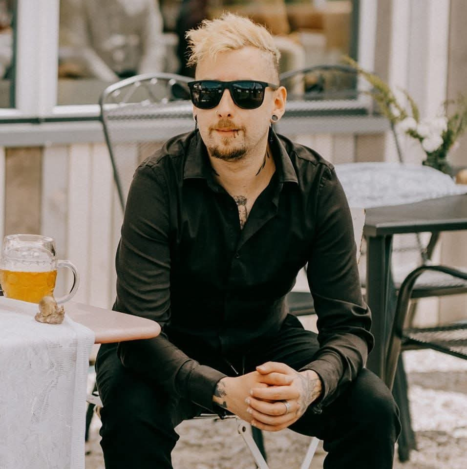 Matty Vaněk 1 - CoreMusic