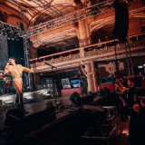 Wolf Alice live 2025