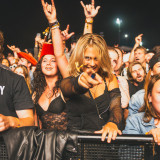 Tři sestry live at Pekelný ostrov 2026